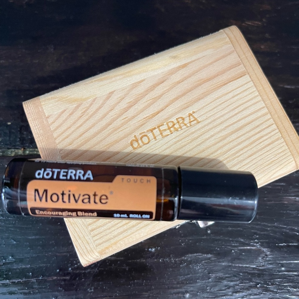 NEW Doterra Motivate Touch Roller - Picture 2 of 3